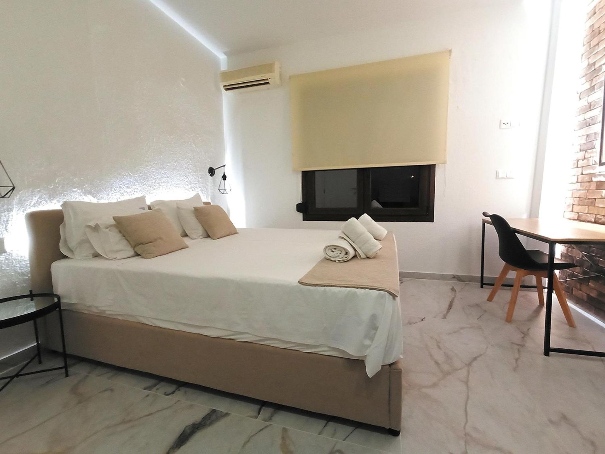 Salonikiou Beach Apartments & Villas Agios Nikolaos  Exterior photo